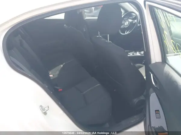 3MZBN1V78JM242276 2018 MAZDA 3 - Image 8