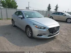 3MZBN1V78JM251673 2018 MAZDA 3