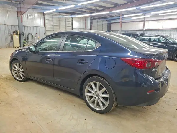 3MZBN1V79HM102697 2017 MAZDA 3 - Image 2