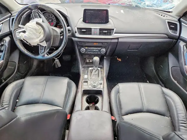 3MZBN1V79HM104076 2017 MAZDA 3 - Image 8