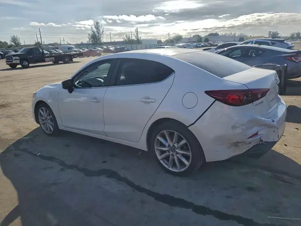3MZBN1V79HM105454 2017 MAZDA 3 - Image 2