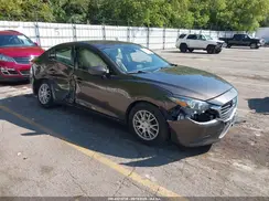 3MZBN1V79HM106572 2017 MAZDA 3