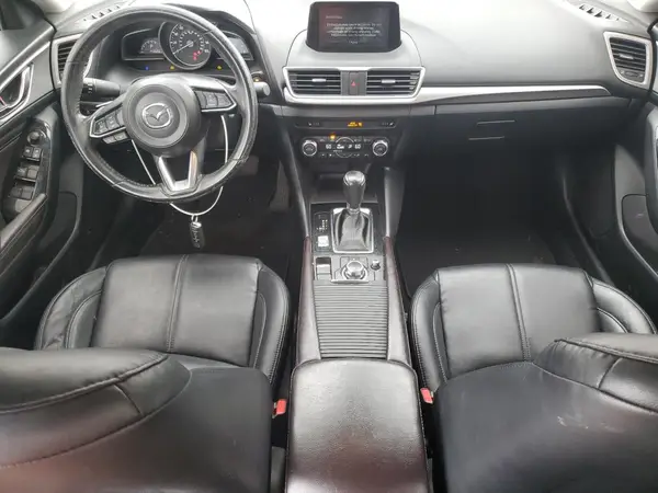 3MZBN1V79HM111299 2017 MAZDA 3 - Image 8