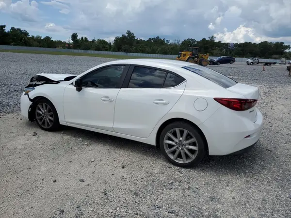 3MZBN1V79HM113943 2017 MAZDA 3 - Image 2
