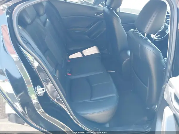 3MZBN1V79HM120343 2017 MAZDA 3 - Image 8