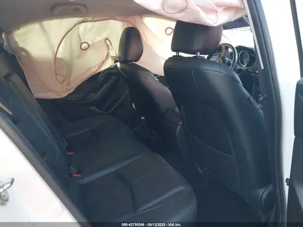 3MZBN1V79HM122335 2017 MAZDA 3 - Image 8