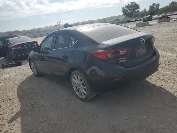 3MZBN1V79HM131570 2017 MAZDA 3 - Image 2