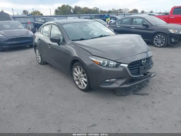 3MZBN1V79HM131827 2017 MAZDA 3 - Image 1