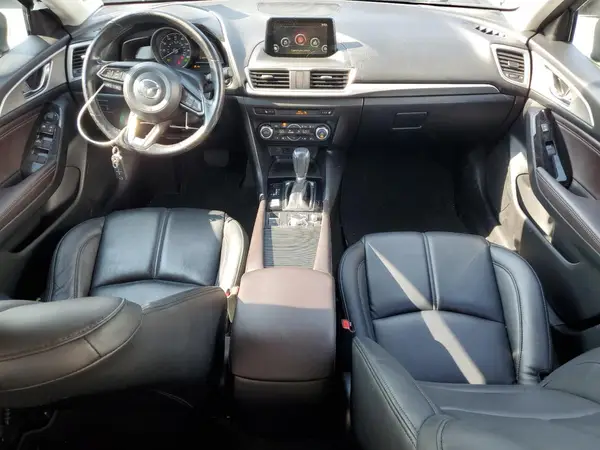 3MZBN1V79HM147655 2017 MAZDA 3 - Image 8