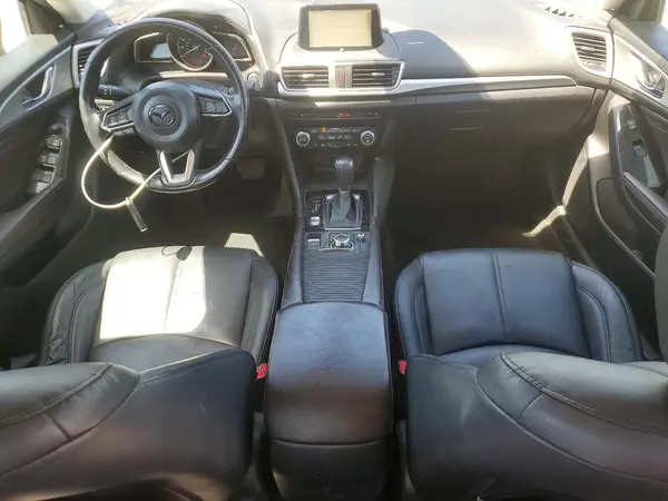 3MZBN1V7XHM112512 2017 MAZDA 3 - Image 8