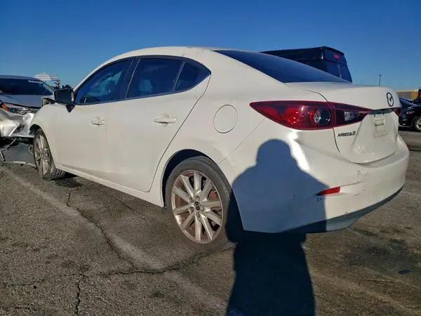 3MZBN1V7XHM128421 2017 MAZDA 3 - Image 2