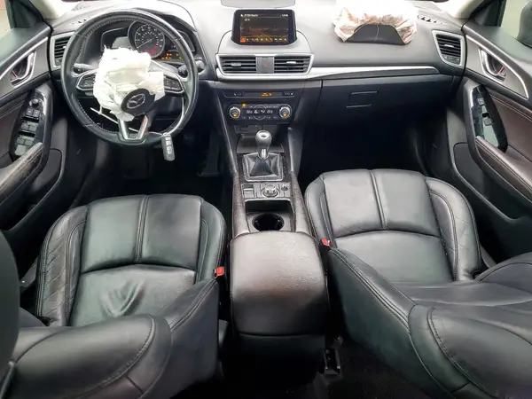 3MZBN1V7XHM130427 2017 MAZDA 3 - Image 8