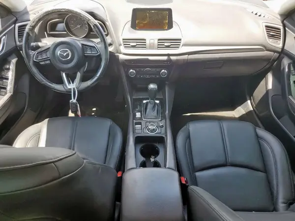 3MZBN1V7XHM133070 2017 MAZDA 3 - Image 8