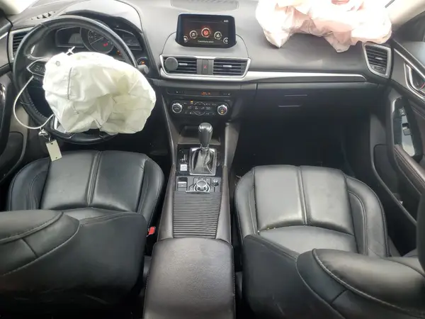 3MZBN1V7XHM149818 2017 MAZDA 3 - Image 8