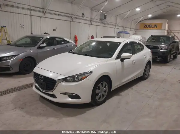3MZBN1V7XJM247107 2018 MAZDA 3 - Image 2