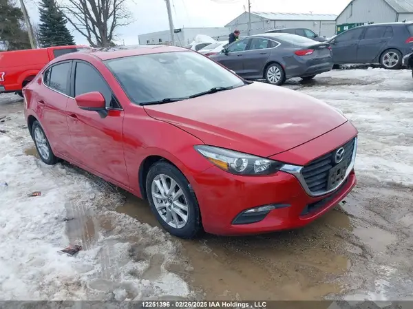 3MZBN1V7XJM262884 2018 MAZDA 3 - Image 1