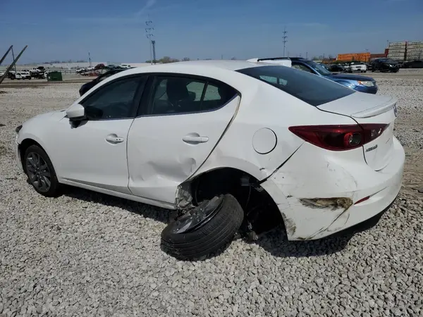 3MZBN1W30JM165253 2018 MAZDA 3 - Image 2