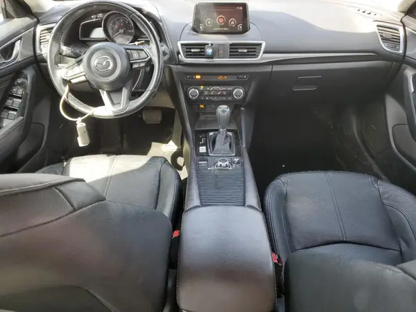 3MZBN1W30JM165253 2018 MAZDA 3 - Image 8