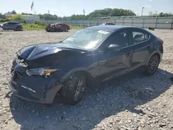 3MZBN1W30JM179654 2018 MAZDA 3
