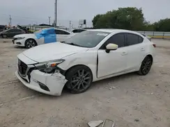 3MZBN1W30JM236483 2018 MAZDA 3