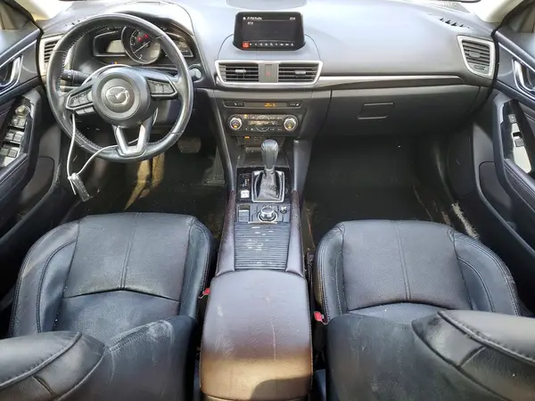 3MZBN1W30JM258290 2018 MAZDA 3 - Image 8