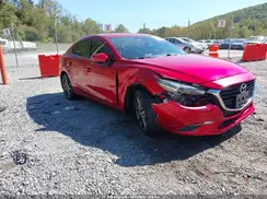 3MZBN1W30JM265403 2018 MAZDA 3