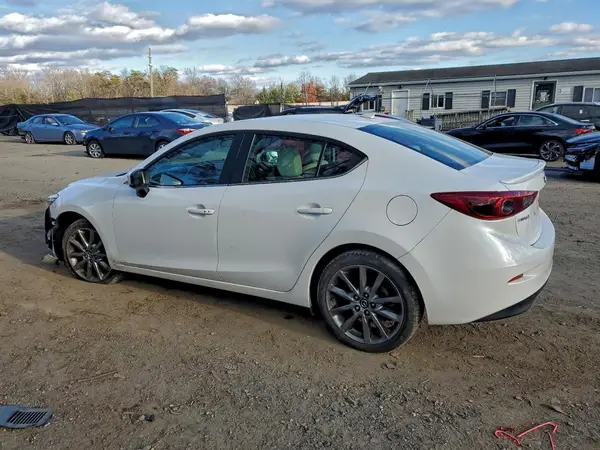 3MZBN1W30JM271296 2018 MAZDA 3 - Image 2