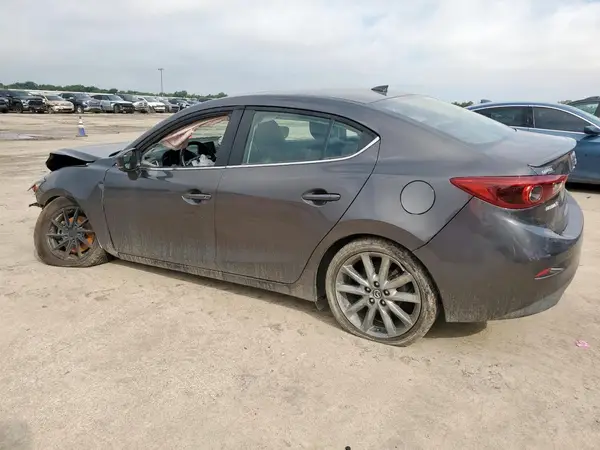 3MZBN1W31JM162524 2018 MAZDA 3 - Image 2