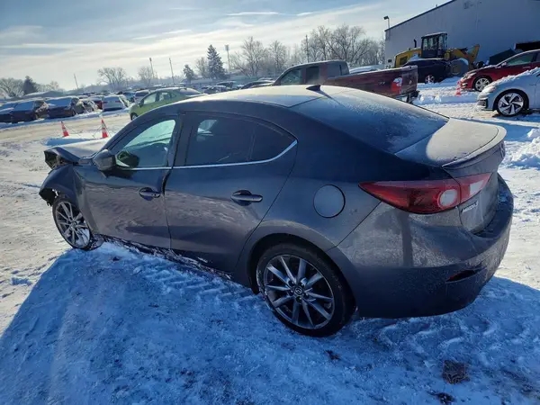 3MZBN1W31JM163057 2018 MAZDA 3 - Image 2