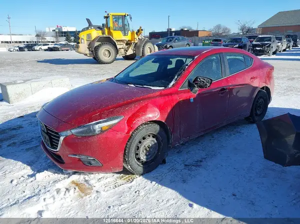 3MZBN1W31JM167562 2018 MAZDA 3 - Image 2