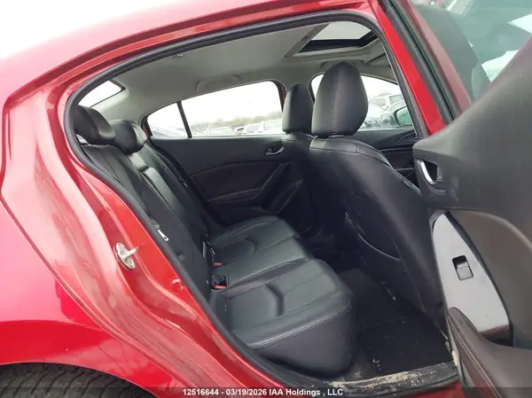 3MZBN1W31JM167562 2018 MAZDA 3 - Image 8