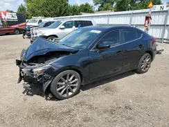 3MZBN1W31JM169957 2018 MAZDA 3
