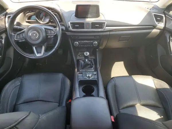 3MZBN1W31JM174673 2018 MAZDA 3 - Image 8