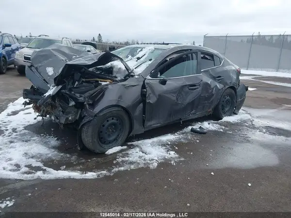 3MZBN1W31JM195958 2018 MAZDA 3 - Image 2