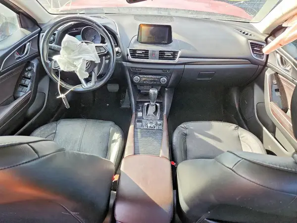 3MZBN1W31JM240171 2018 MAZDA 3 - Image 8