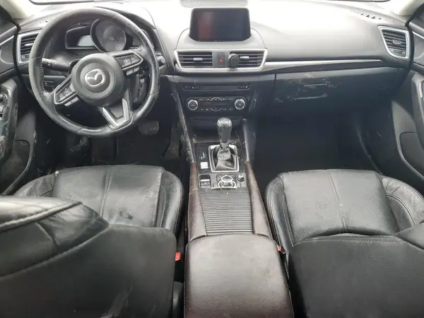 3MZBN1W31JM257598 2018 MAZDA 3 - Image 8