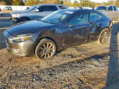 3MZBN1W32JM183639 2018 MAZDA 3