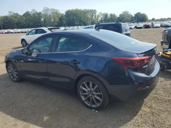 3MZBN1W32JM192406 2018 MAZDA 3 - Image 2