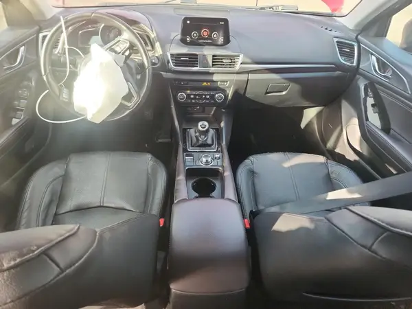 3MZBN1W32JM214758 2018 MAZDA 3 - Image 8