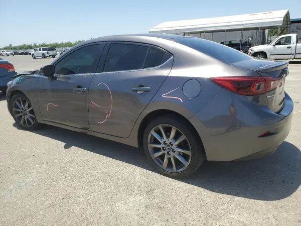 3MZBN1W32JM229308 2018 MAZDA 3 - Image 2