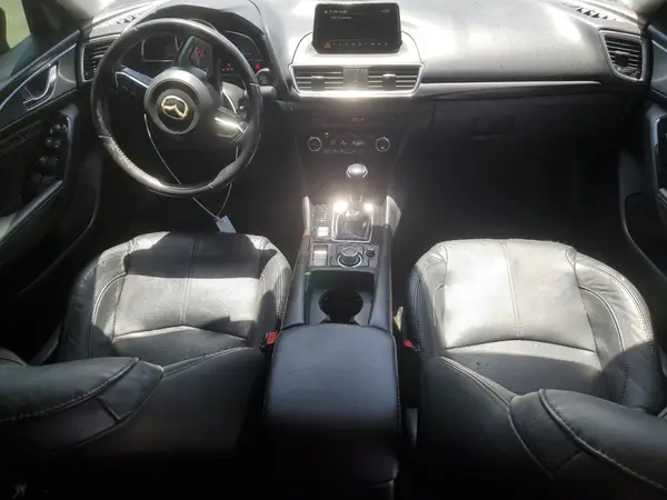 3MZBN1W32JM229308 2018 MAZDA 3 - Image 8