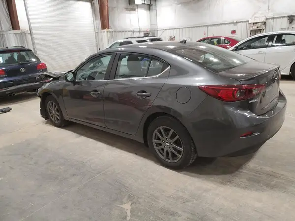 3MZBN1W33HM136419 2017 MAZDA 3 - Image 2