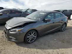 3MZBN1W33JM162881 2018 MAZDA 3