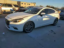 3MZBN1W33JM179924 2018 MAZDA 3
