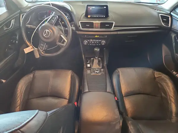 3MZBN1W33JM187117 2018 MAZDA 3 - Image 8