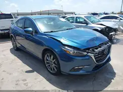 3MZBN1W33JM190843 2018 MAZDA 3