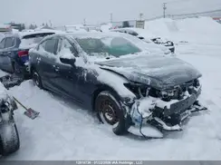 3MZBN1W33JM202120 2018 MAZDA 3