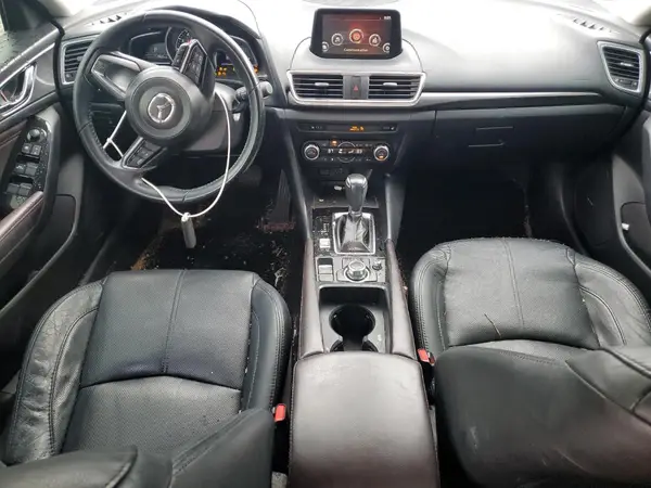 3MZBN1W33JM275455 2018 MAZDA 3 - Image 8