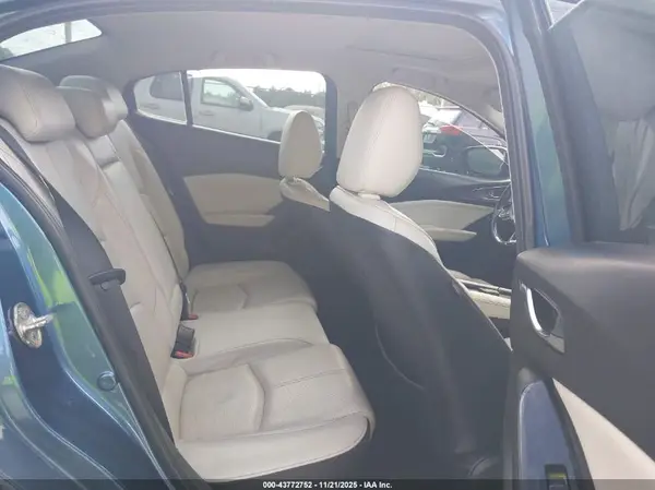 3MZBN1W34HM124571 2017 MAZDA 3 - Image 8