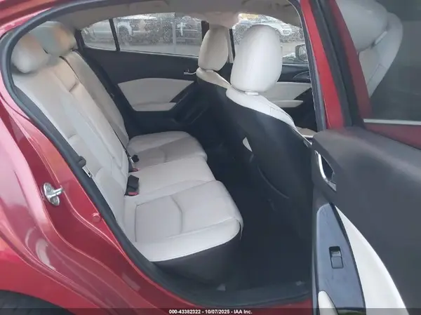 3MZBN1W34JM160976 2018 MAZDA 3 - Image 8